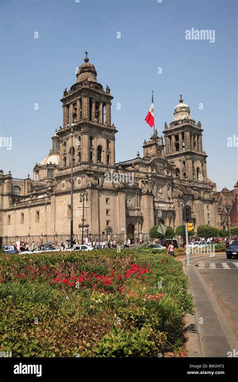 Metropolitan Cathedral, Zocalo, Mexico City, Mexico Stock Photo - Alamy