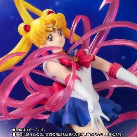 Figura de acción Bandai Sailor Moon Sailor Moon Chouette Moon Crystal