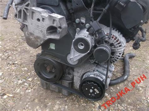 AUDI A3 8P 2 0 FSI BLX NAPINACZ PASKA KLINOWEGO 5999698370