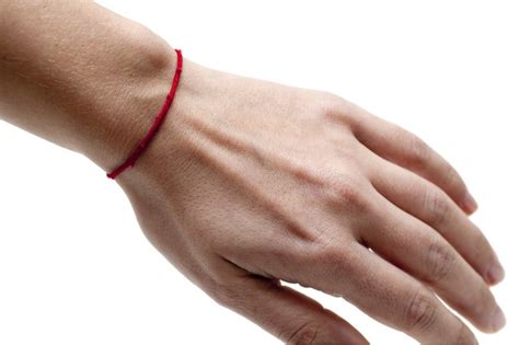 Red String Bracelets The Meaning Of Wearing A Red String Bracelet