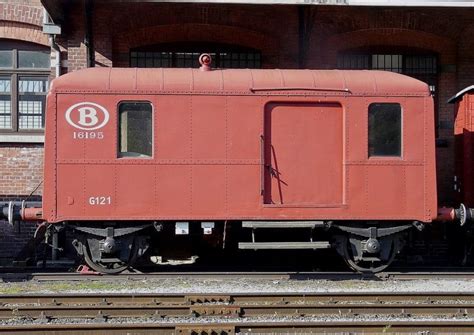 SNCB Pick up G 121 ist ein ehemaliger Begleitwagen für Güterzüge und