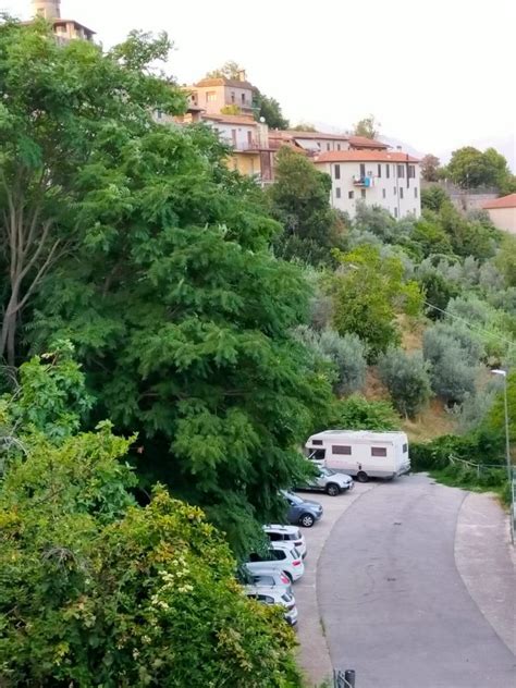 PARCHEGGIO TORRE ORSINA PD SI REALIZZI LA SCALA DI ACCESSO DAL