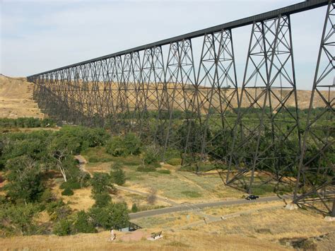 File:LethbridgeViaduct10.jpg - HighestBridges.com