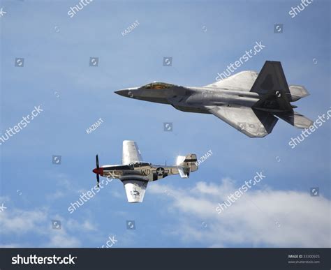 817 F 22 Raptor Air Show Images, Stock Photos & Vectors | Shutterstock