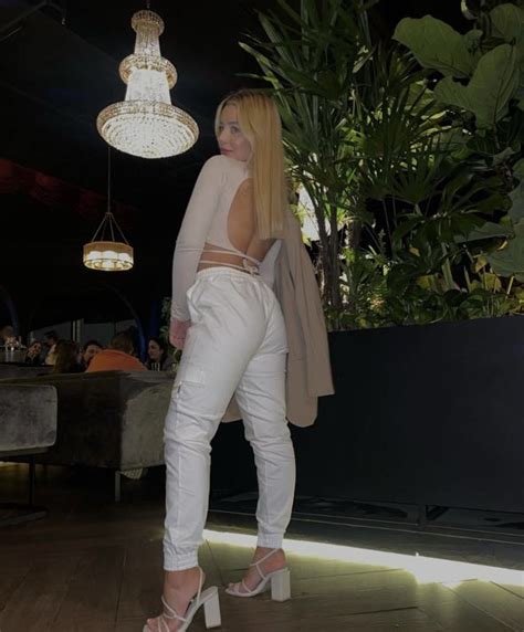 Busito Nude Tsestilo Yerbabuena