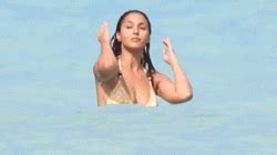 Emmanuelle Chriqui Wearing A Bikini At A Beach In Miami LQ
