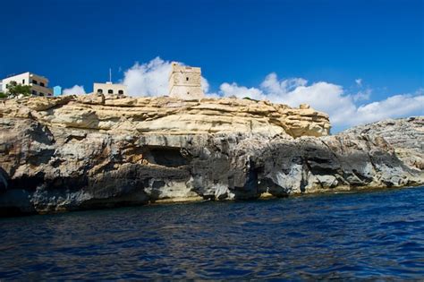 Premium Photo | Malta: blue grotto