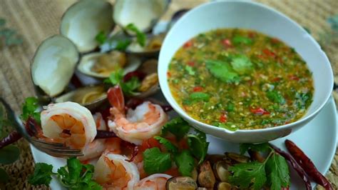 Resep Saus Cocolan Khas Thailand Sajikan Dengan Seafood