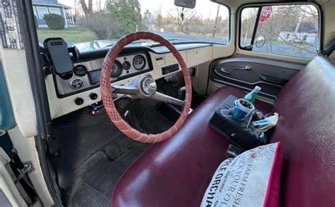 Barn Kept! 1962 GMC 2500 Pickup | Barn Finds