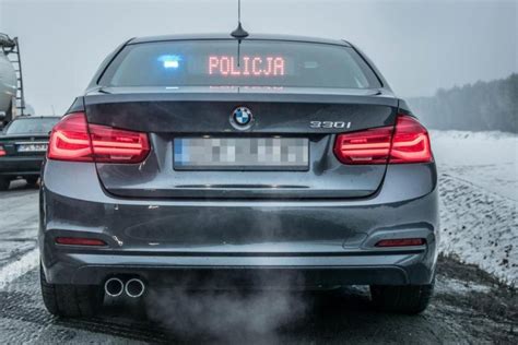 Nieoznakowane BMW 330i XDrive W Policji Fleet Pl