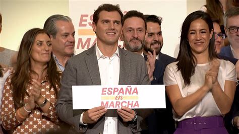 Albert Rivera Se Abre A Pactar Con El Psoe Y S Nchez Se Niega V Deo