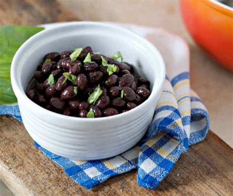 Best How To Cook Canned Black Beans On The Stove • Loaves And Dishes