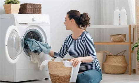 How to Use a Washing Machine Properly - House Keeping World