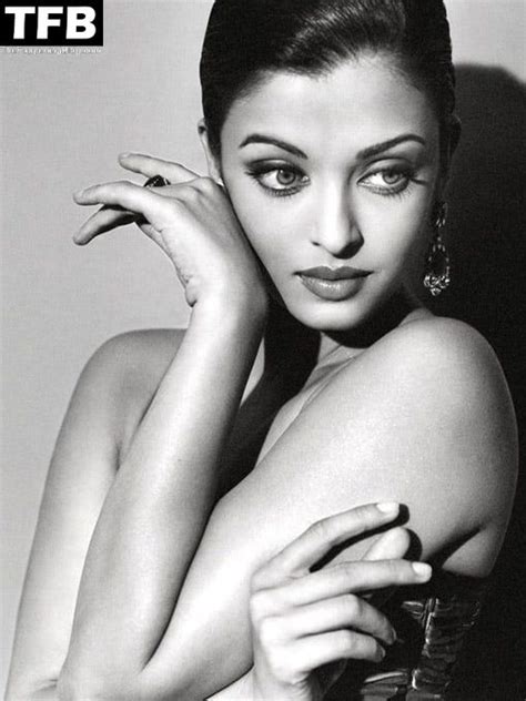 Aishwarya Rai Aishwaryaraibachchan Arb Nude Leaks Photo 32