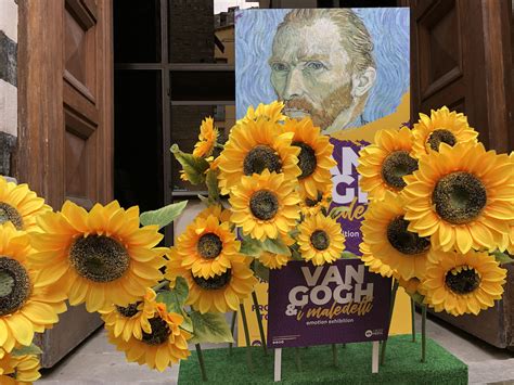 Van Gogh and the cursed, a multimedia exhibit close to Ponte Vecchio ...