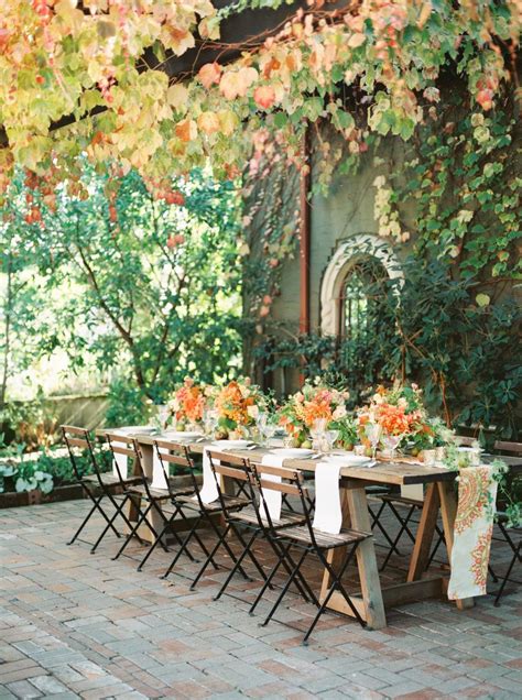 Inspiring Our Autumn Bride S With These Gorgeous Fall Foliage Weddings