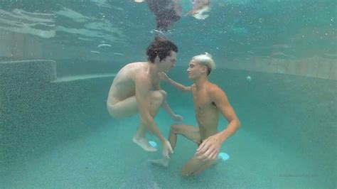 Sneaks Off Gay Skinny Blowjob Big Cock Bareback Porn Video Xhamster