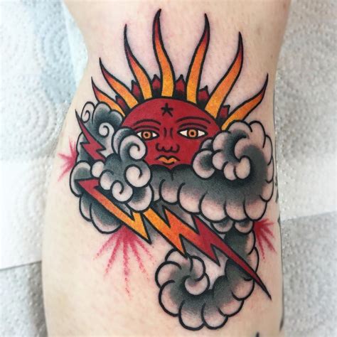 Sun And Cloud Tattoo Traditional Tattoo Tattoo Designs Traditional