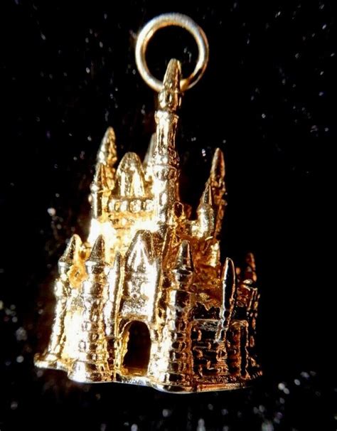 Vintage Disney Sterling Silver Cinderella S Castle Ch Gem