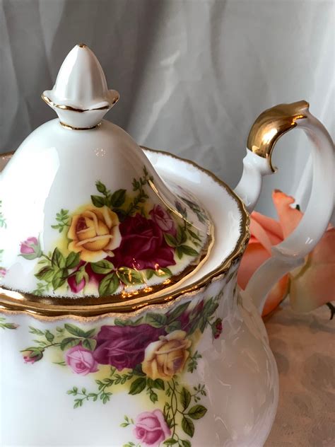 Royal Albert Old Country Roses Teapot With 4 Tea Cups and 4 - Etsy