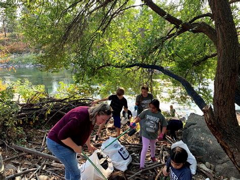 Help Clean Up Along The Spokane River Out There Outdoors