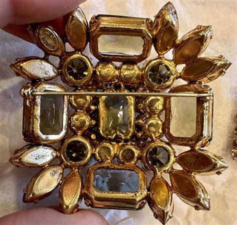 Rare Signed Schreiner New York Square Dome Brooch And Gem