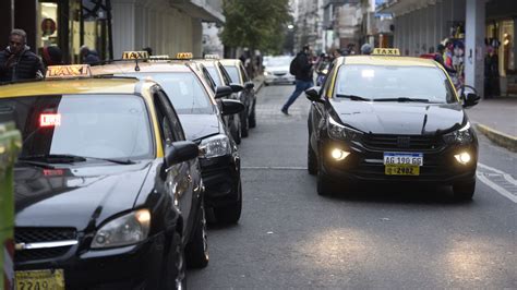 Con Costos Por Las Nubes Los Taxistas Van Por Otro Aumento De Tarifa