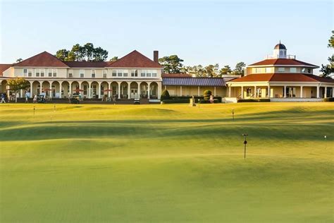 Pinehurst No. 2 Golf Course - North Carolina – Voyages.golf