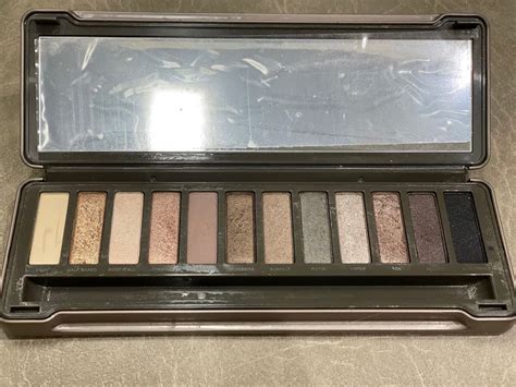Paleta Sombras Naked Urban Decay Maquiagem Feminina Urban Decay Naked Usado Enjoei