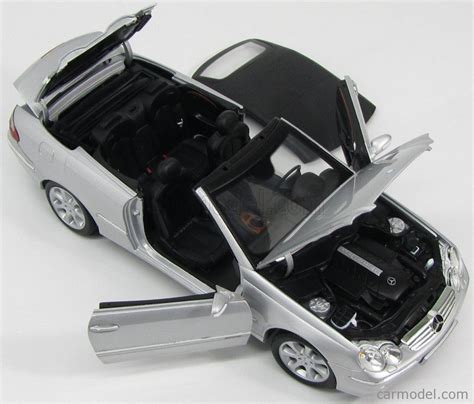 KYOSHO B66962172 Echelle 1 18 MERCEDES BENZ CLK CLASS CLK500