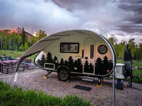 Small Camping Trailers With Bathrooms | Mechanic Guide