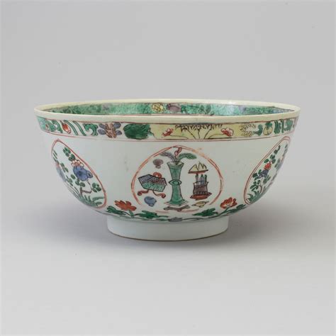 A Famille Verte Porcelain Bowl Qing Dynasty Kangxi 1662 1722