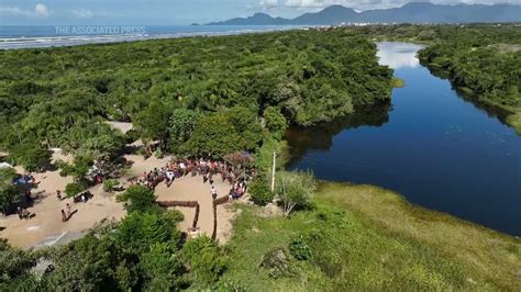 Traditional Indigenous Games Held In Brazil Youtube