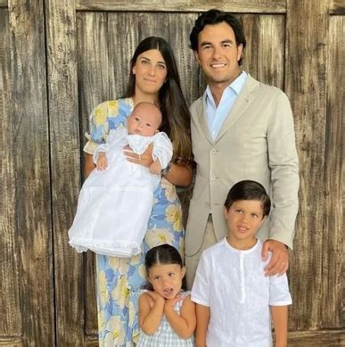 Checo Pérez edad dónde nació y quiénes conforman la familia del