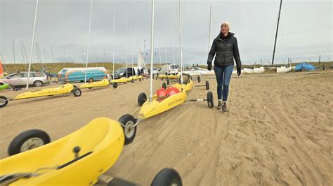 City Trip La Mer Du Nord En Tram Cuistax Ou Char Voile Rtbf Actus