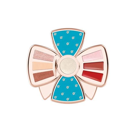 Naj Oleari Il Fiocco Chic Nude Make Up Palette