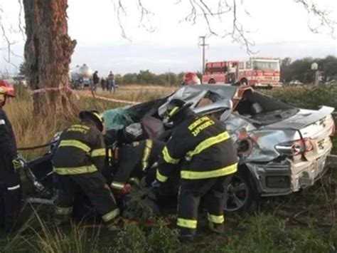 🔴 Murieron Dos Viajaba En Auto Con Sus Dos Hijos Chocaron De Frente A