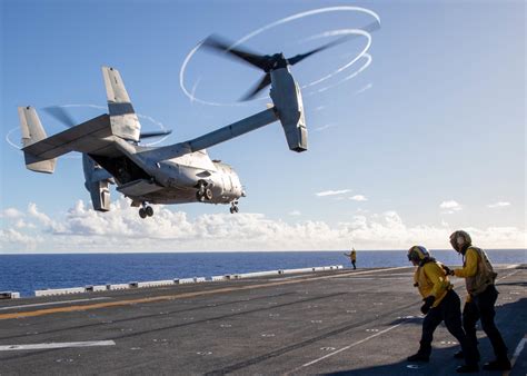 DVIDS Images Makin Island Flight Operations Image 5 Of 11