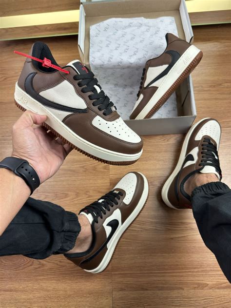 Tênis Nike Air Force LV e Gucci