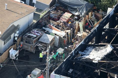 ‘it Was Heartbreaking Oakland Warehouse Fire Leaves 36 Dead