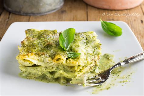 Lasagne Al Pesto Genovese E Prosciutto Cotto Con Besciamella