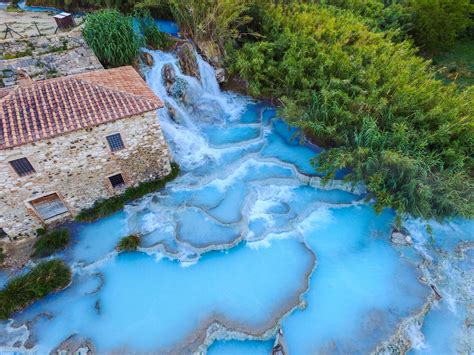 Cascate del Mulino heißen heilenden Thermalquellen in der Toskana