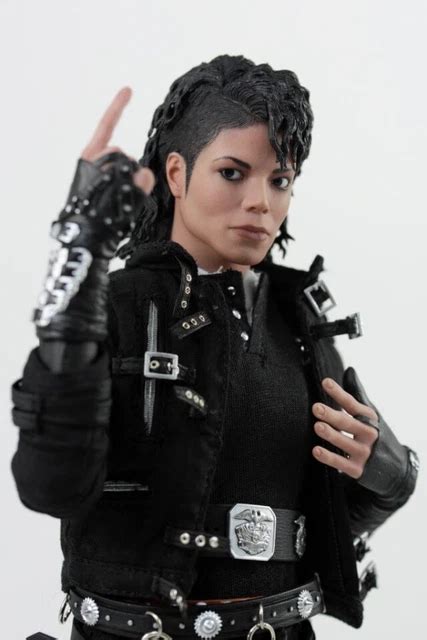 FIGURINE DE COLLECTION Hot Toys Michael Jackson Bad Version échelle 1 6ème DX03 EUR 574 68
