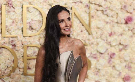 Setelah 45 Tahun Berkarir, Demi Moore Raih Penghargaan Bergengsi