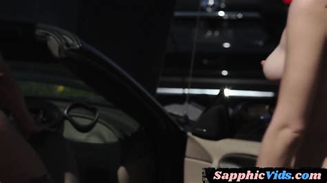 Outdoor Pussy Licking Lesbians Play With Tits And Pussies