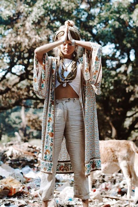 Pin By Bohoasis On Boho Outfits Streetstyle Boho Outfits Hippie