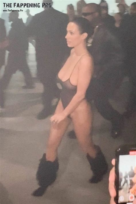 Bianca Censori Naked At After Party Photos The Fappening