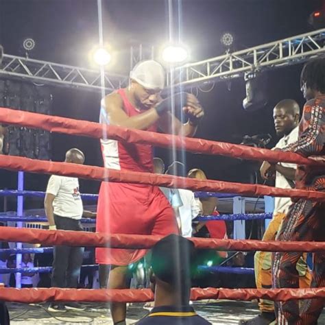 JUST IN Singer Portable Beats Actor Charles Okocha In Celebrity Boxing