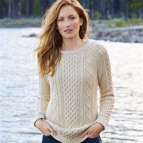 25 Cute Fall Sweaters for 2023 - Best Cozy Sweaters for Fall