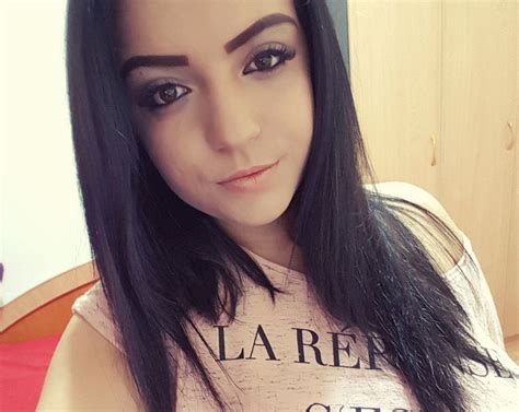 Adelline Cam Model Free Live Sex Show Chat Stripchat